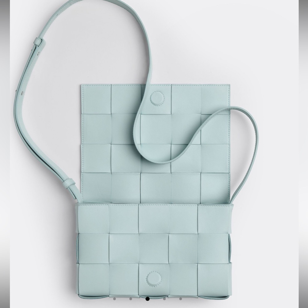 NWT Bottega Veneta Cassette Bag - Picture 3 of 4